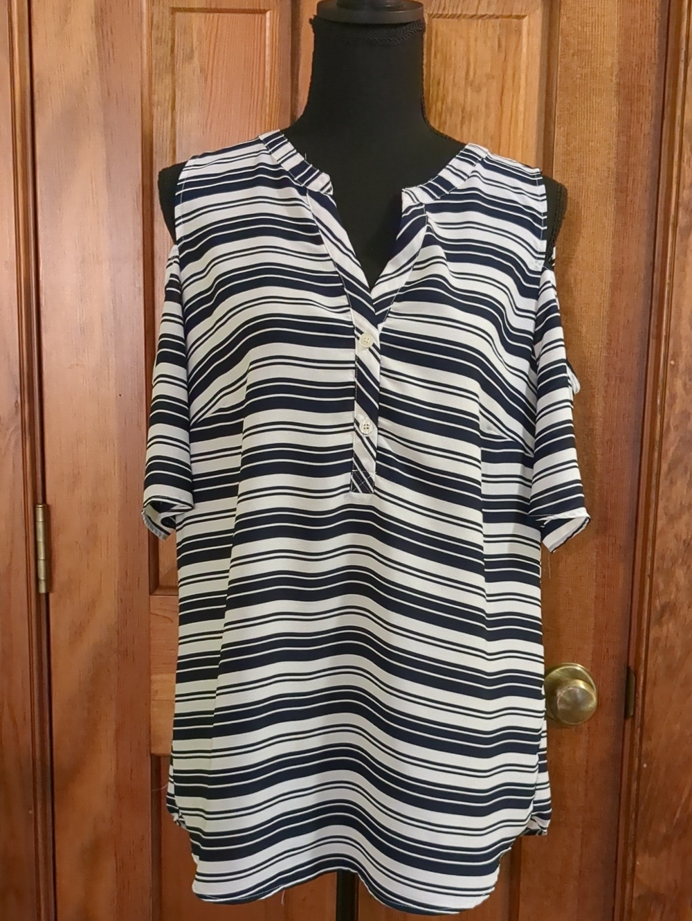 Soho New York & Company Top